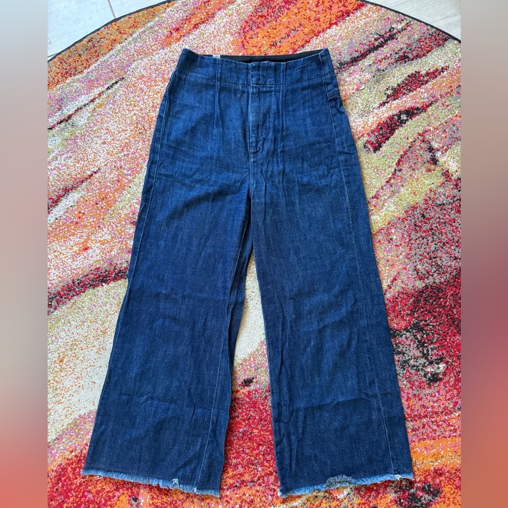 Citizens of Humanity Cropped Raw Edge Wide Leg Jeans